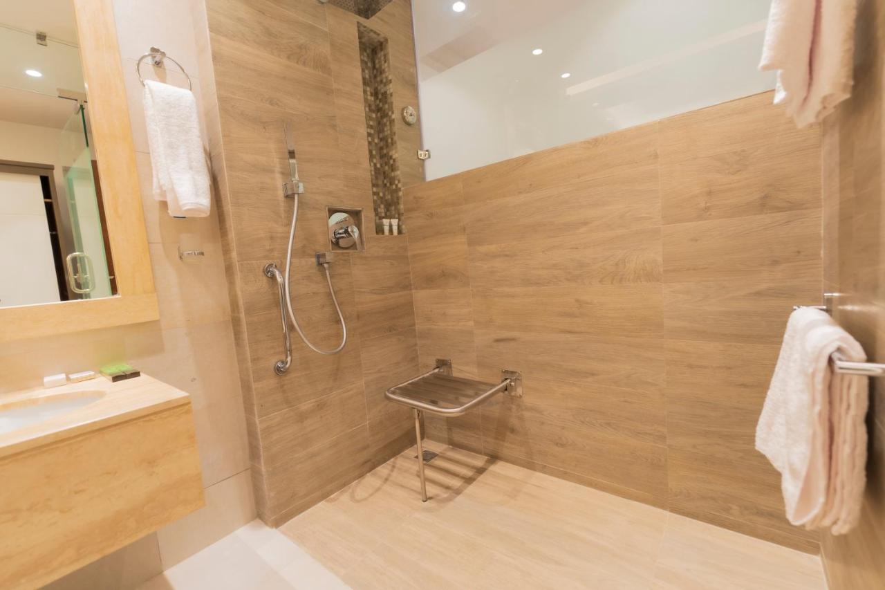 Riyadha Home Apartment ภายนอก รูปภาพ